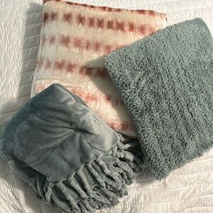 Throw pillows and blanket